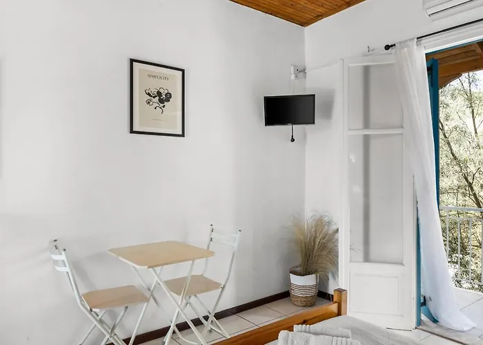 Oceanis Guest house 3*