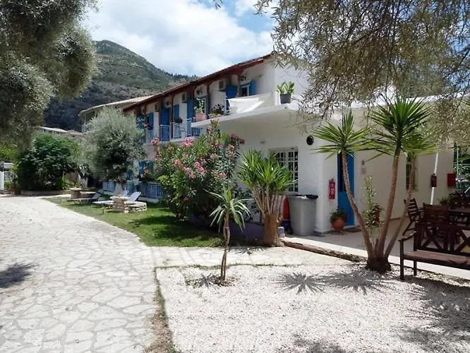 Oceanis Mikros Gialos